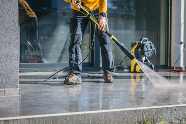 Best Residential Pressure Washing Services  in Fairfield, IA