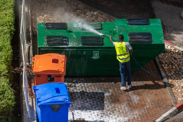 Best Roof Pressure Washing  in Fairfield, IA